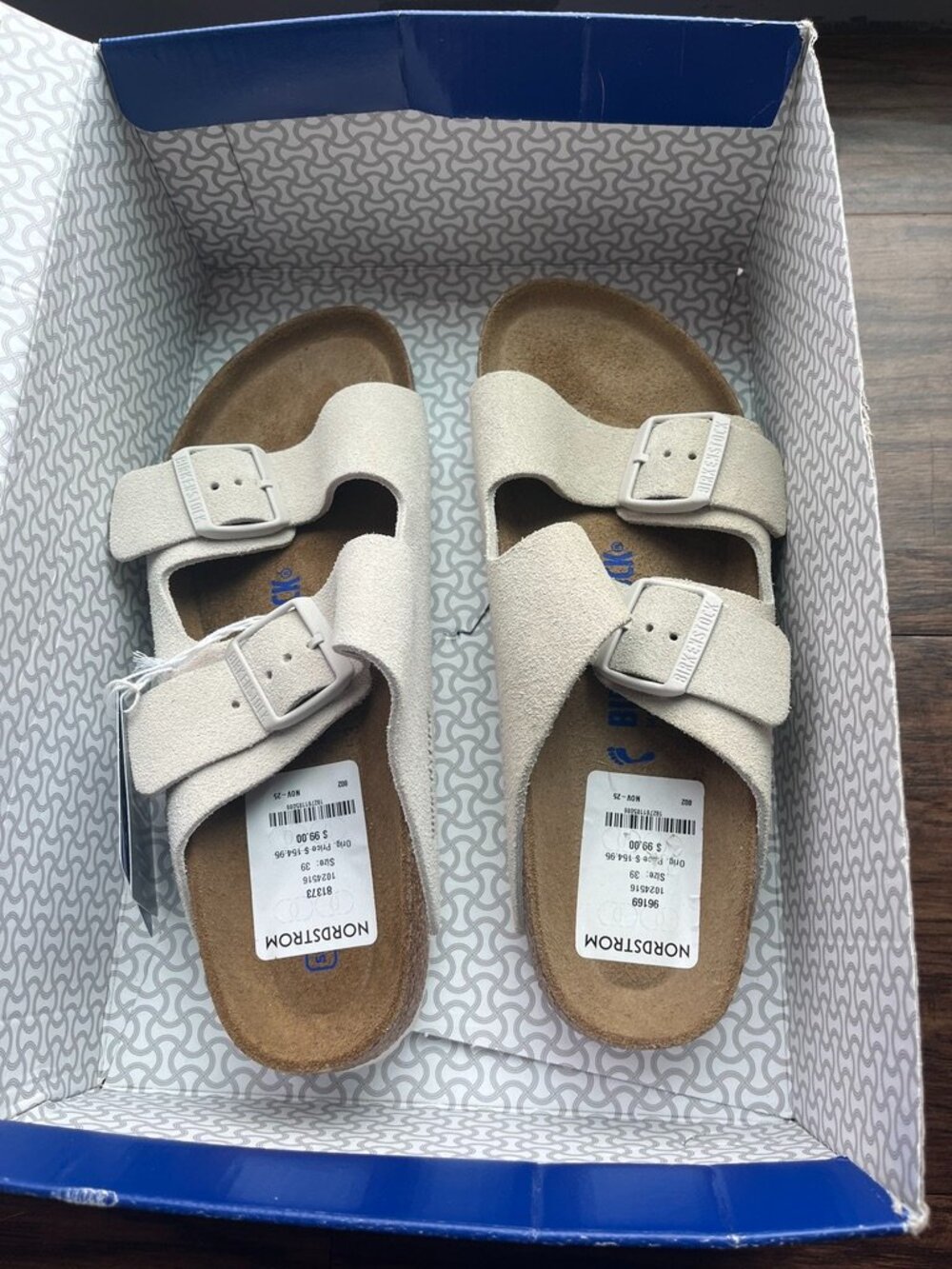 Arizona Birkenstock Sandals Antique White - Picture 2 of 7